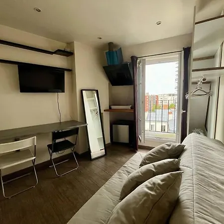 Goodguest - 18eme Bail Mobilite Parijs