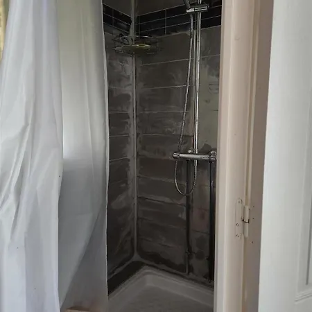 Goodguest - 18eme Bail Mobilite Appartement Parijs